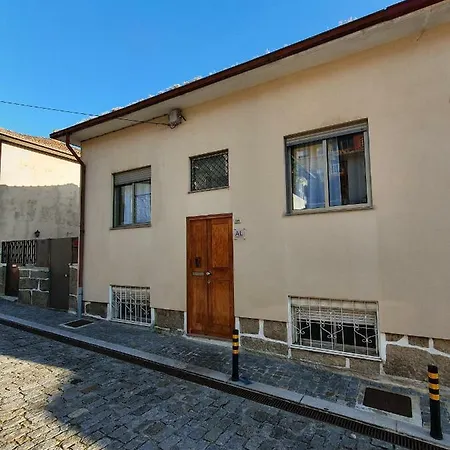 Ninho Jardim Do Morro * 加亚新城