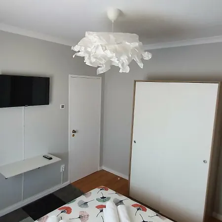 בית הארחה Ninho Jardim Do Morro *